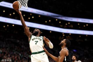 英雄主义的 英雄主义的