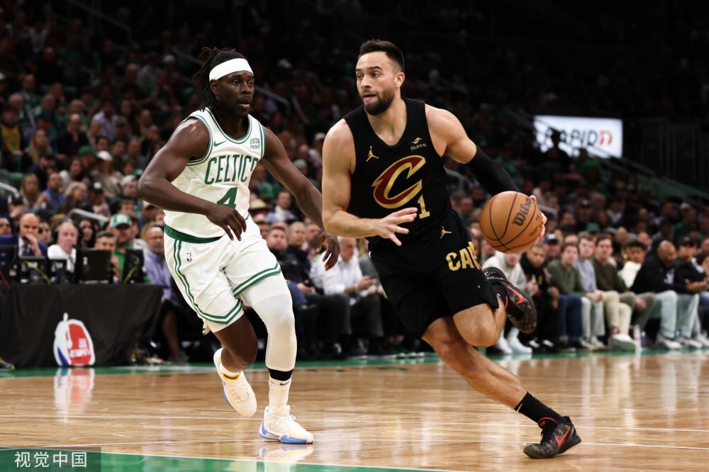 跑位积极 跑位积极